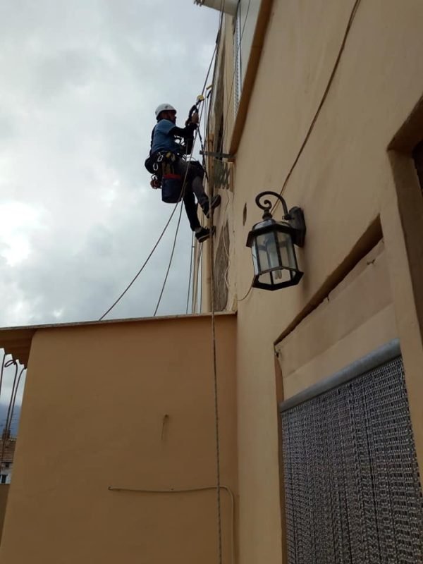 87262655_2603566493076259_2518372907441192960_n